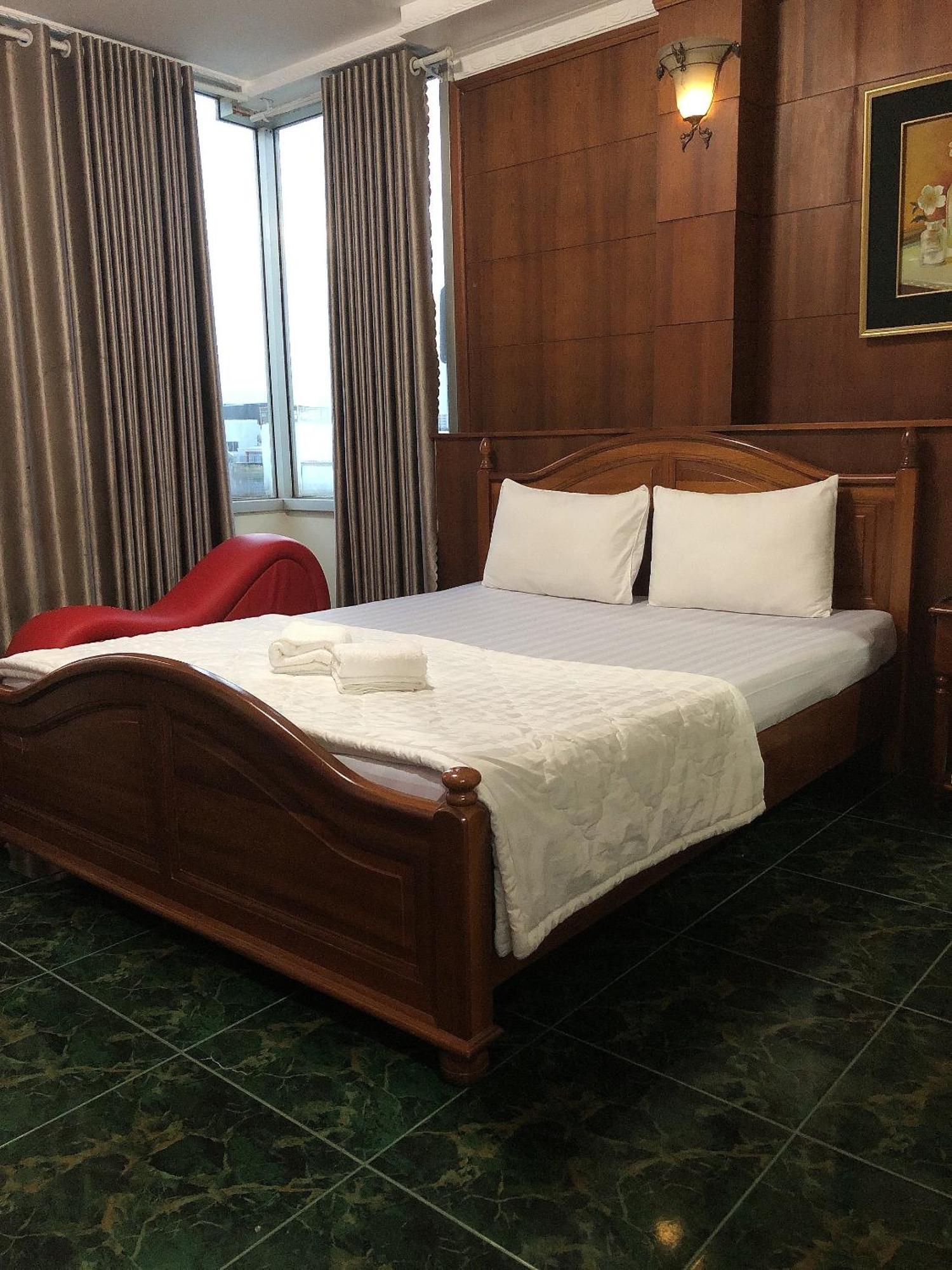 Hotel Mai Son Tai *